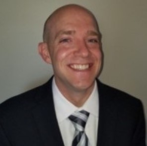 Robert Schuett Headshot